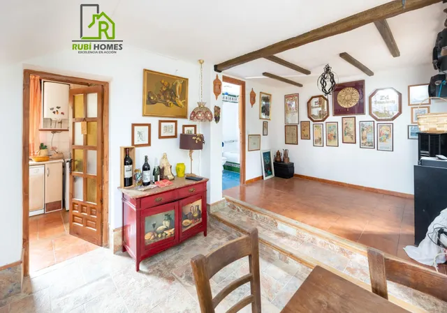 Chalet con gran parcela en Cogollos — 18