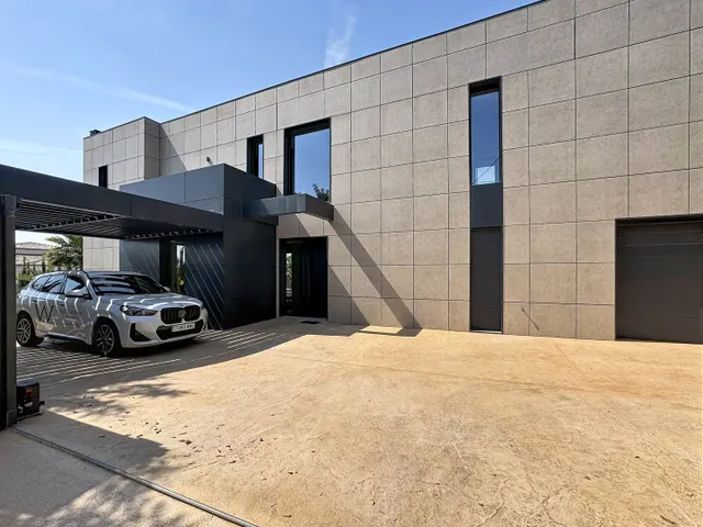 Villa 4 habitaciones 346m² en venta - Pla roig — 46