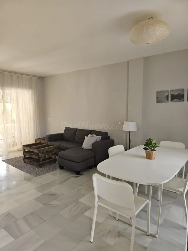 Acogedor Piso en Añoreta Baja, Rincón de la Victoria - ALQUILER DE TEMPORADA — 3