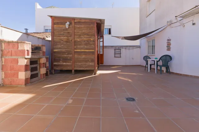 Piso en el centro de Armilla con patio privado de 66m — 23