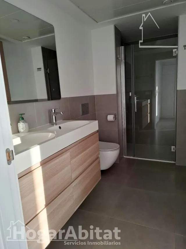 ¡Espectaculares vistas del mar! Ático de lujo en residencial con garaje, piscina y terraza — 22