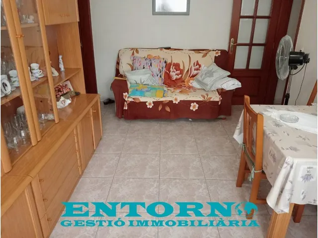 ¡Tu nuevo hogar en el corazón de Mollet del Vallès por solo €185,000! — 6