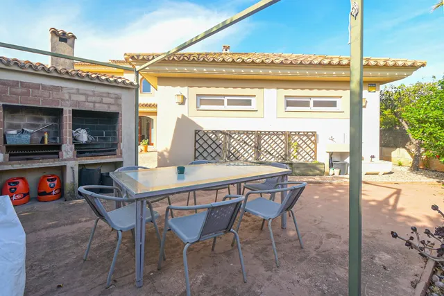 Exclusivo unifamiliar con jardín y piscina en Sant Marçal — 45