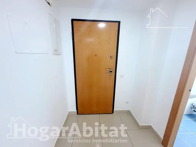 Precioso bajo reformado, amplio y seminuevo con garaje y gran terraza — 44