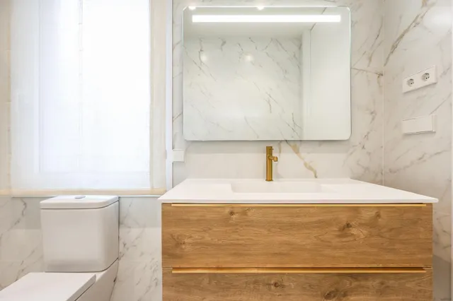 Exclusiva vivienda de lujo en planta alta con orientación sur junto al retiro — 40