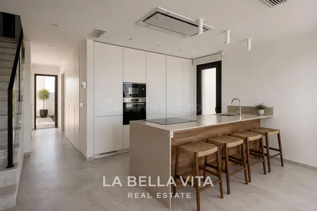 Fantástica villa con piscina privada y Vistas al Mar en Agua - foto 5