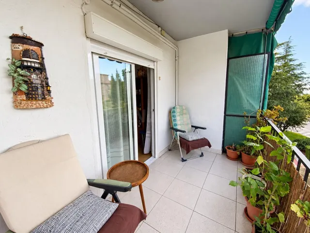 PISO DE 83 M2 CON UNA GRAN TERRAZA Y VISTAS ABIERTAS EN EL M - foto 2
