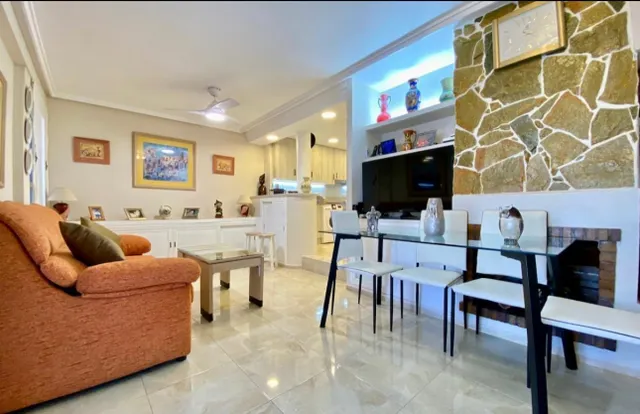 EXCLUSIVO APARTAMENTO EN PRIMERA LÍNEA EN Playa de La Mata — 10