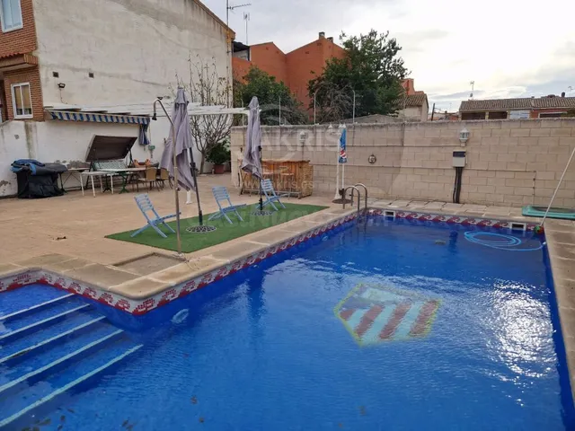 Chalet Pareado en Mocejon — 52
