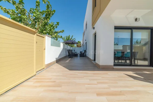 Planta baja 2 habitaciones 93m² en venta - Las esperanzas — 5