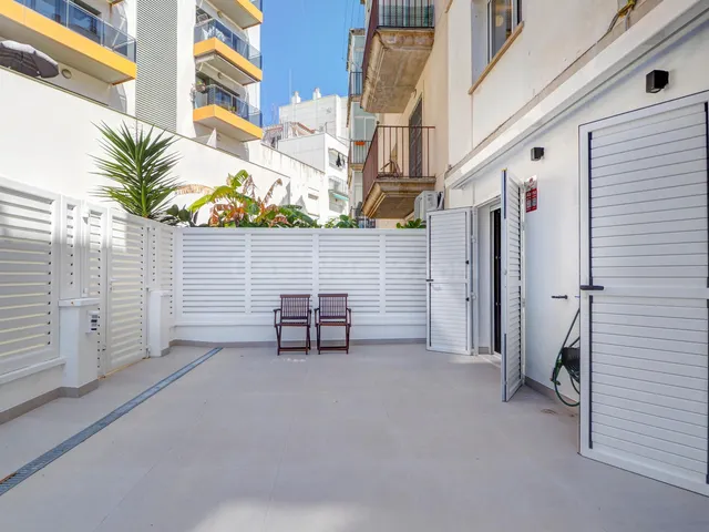 Piso 5 habitaciones 137m² en venta - San Sebastian-Aiguadolç - foto 3