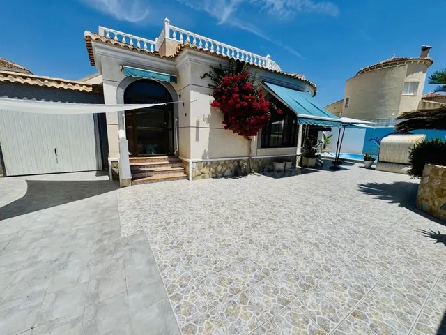 Villa 135m² en venta - San luis - foto 2
