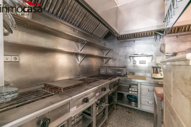 PONEMOS A LA VENTA EL CONOCIDO RESTAURANTE PASTRANA — 17