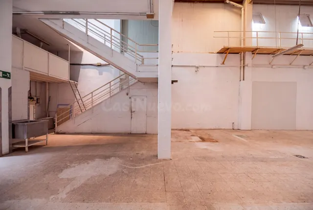 Nave industrial con gran potencial en Urtinsa II - Alcorcón - foto 5