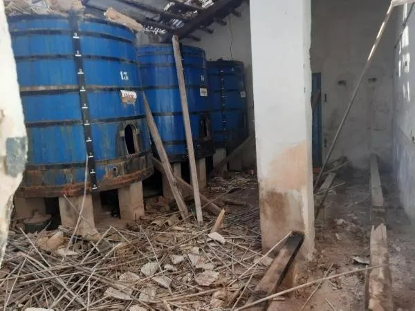 Local comercial antes una bodega — 5