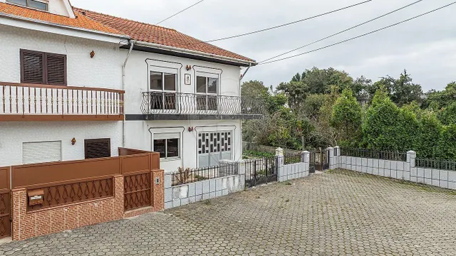 Chalet 7 habitaciones 270m² en venta - Serzedo e Perosinho — 49