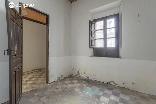 GRAN PROPIEDAD CON 10 DORMITORIOS EN SAN ANTON — 41