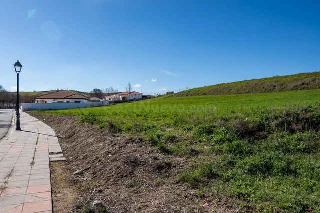 Terreno urbano en venta - Guadahortuna - foto 2