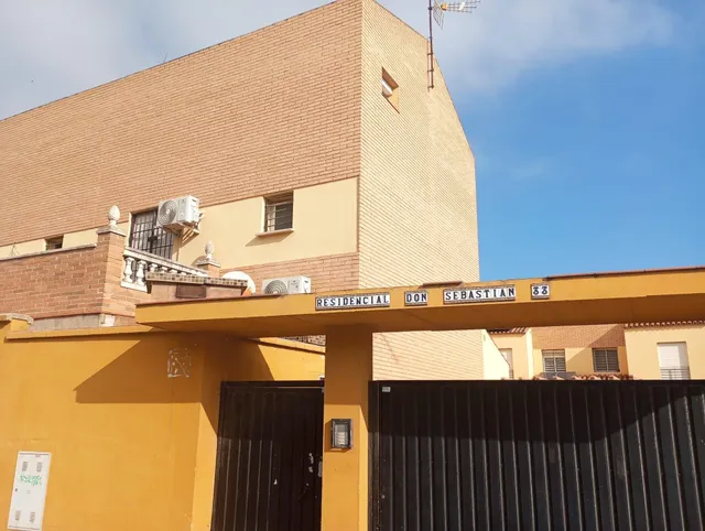 Casa 3 habitaciones 108m² en venta - Algeciras - El Rinconci - foto 2