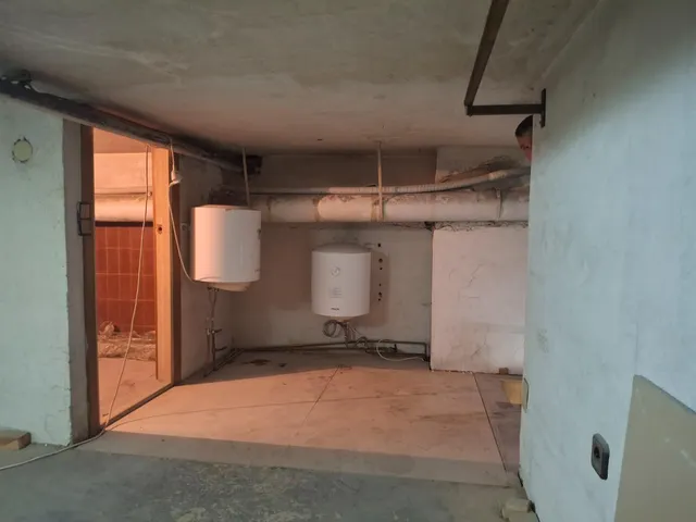 Alquilamos local comercial junto a Alfonso X — 11