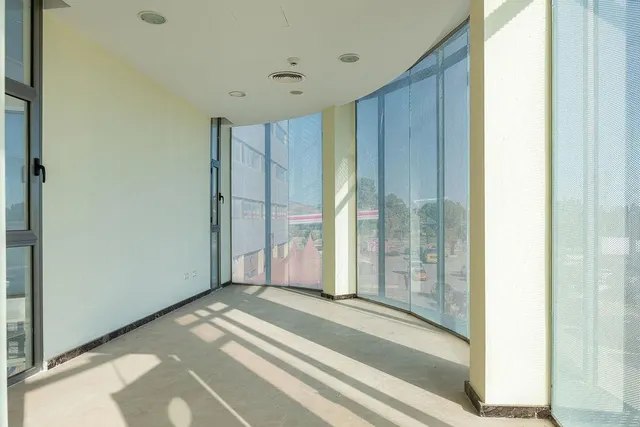 Oficina en venta en Ceuti — 7