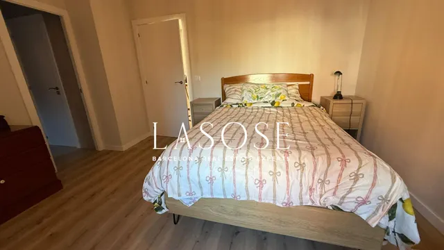 Espectacular piso amueblado con terraza privada en alquiler  - foto 5