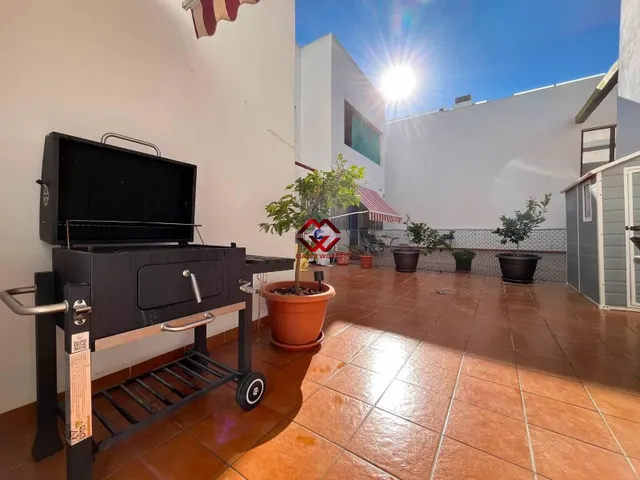 Apartamento de 3 dormitorios con gran patio a 400 m del mar menor – lo pagán — 36