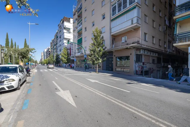 Local comercial 126m² en venta - Ronda - Arabial — 18
