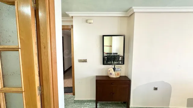 ATICO DE 2 HAB. 98 M2. CON LICENCIA TURISTICA. A 450 METROS  - foto 3