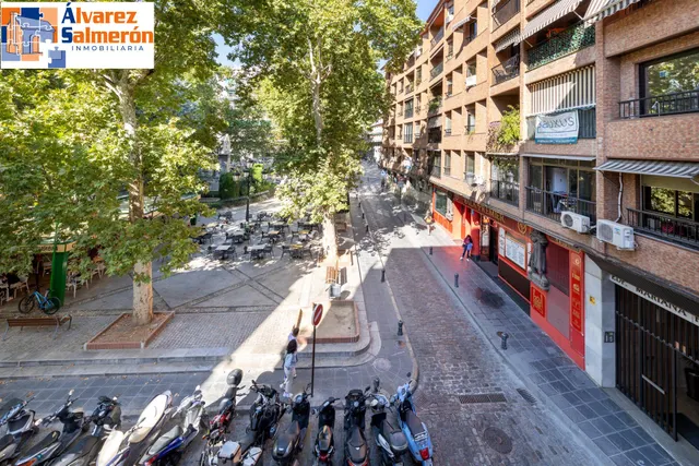 ✨ EXCLUSIVA VIVIENDA REFORMADA EN PLAZA MARIANA PINEDA — 15