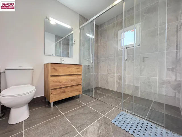 VENTA DE CASA EN BENIFAIO (VALENCIA)   CENTRICA — 42