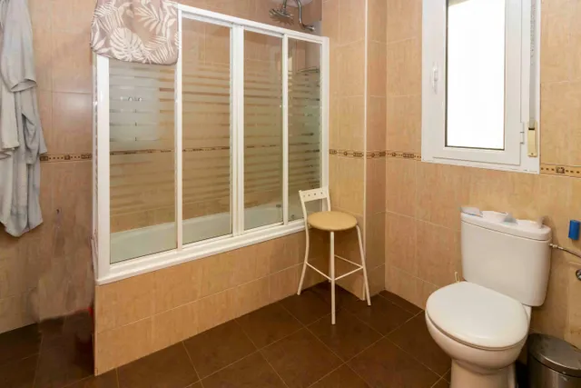 Amplia Casa en Badajoz - Ideal para Familias (Bda San Miguel) — 36