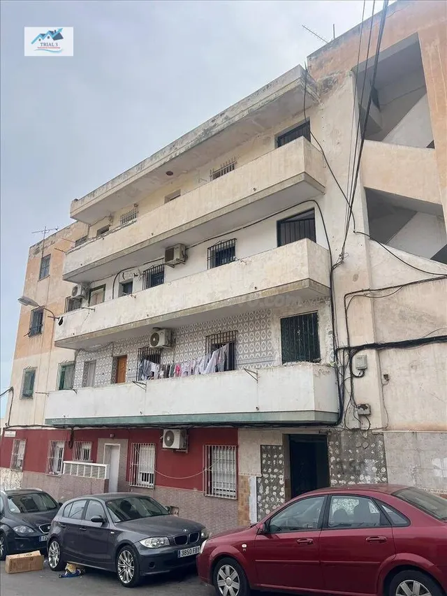 Venta piso en Almería - foto 2
