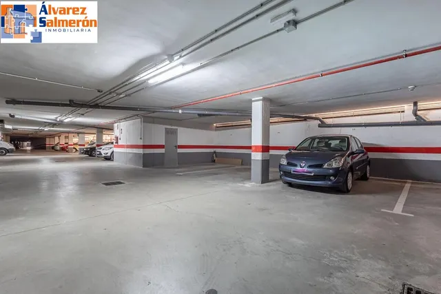 Piso con terraza en Albolote — 26