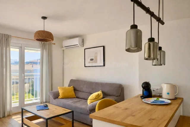 Apartamento de 2 dormitorios a pocos minutos de la playa | T - foto 2