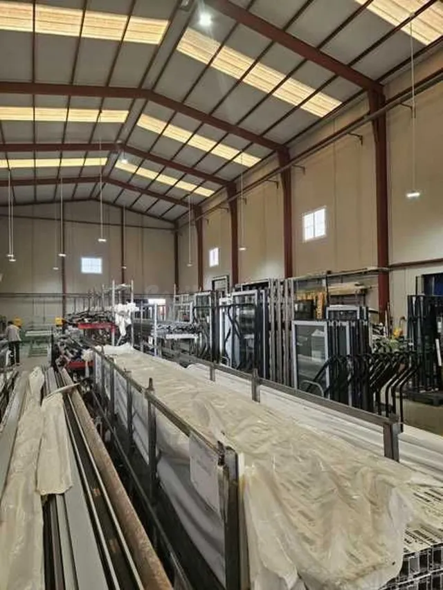 Venta de empresa de fabricación de ventanas de PVC en Almora - foto 4