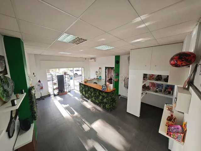 Local comercial 40m² en venta - Centro — 4
