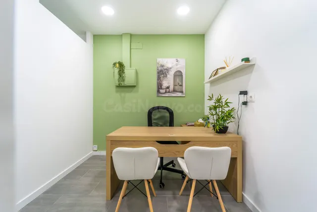 Local comercial 47m² en venta - La Aurora - Avda Andalucia - foto 2