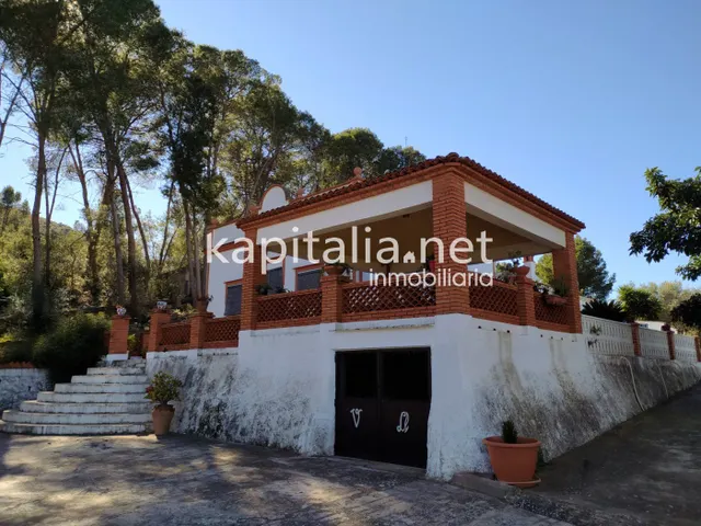 FINCA RÚSTICA A LA VENTA EN UN ENTORNO ÚNICO — 14
