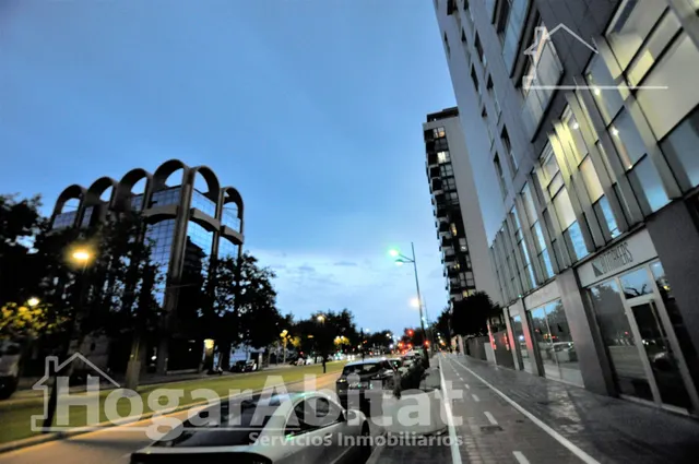 Vive con el confort de un exclusivo residencial con piscina, zonas verdes, garaje y trastero — 40