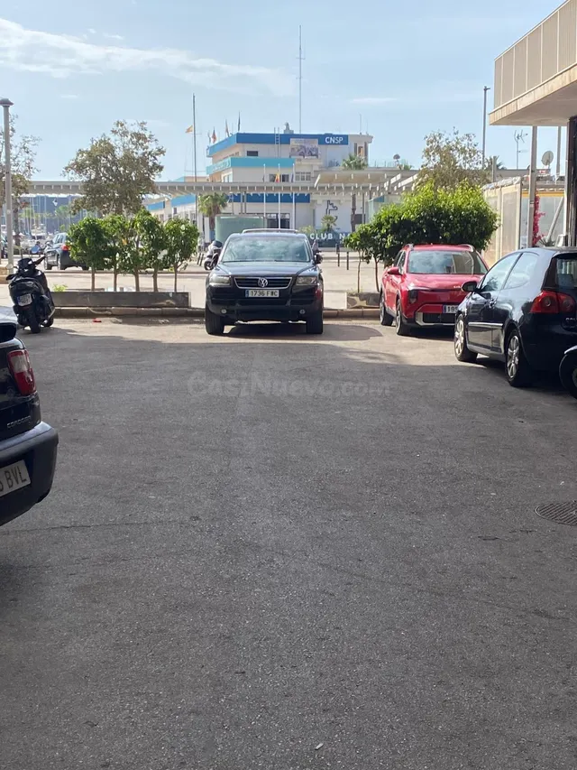 Garaje con altillo y vado en zona Club Naútico de Santa Pola - foto 3