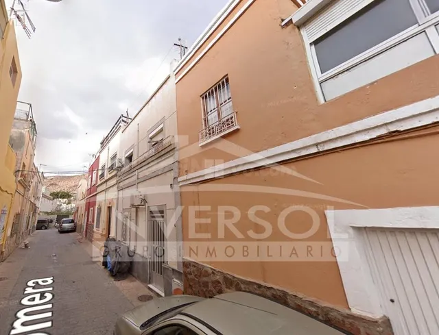 VIVIENDA EN CL MIRAS ROMERA - foto 2