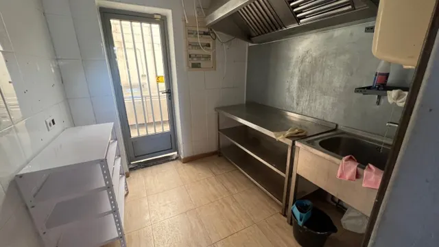 Local comercial cerca de la playa de levante Benidorm! www.euroloix.com — 4
