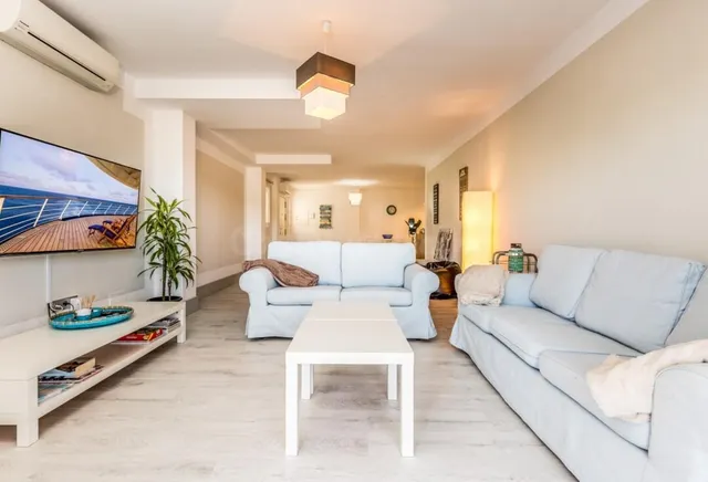 Apartamento 2 habitaciones 130m² en venta - Aloha - foto 5