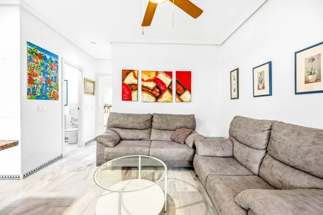 Apartamento de 2 dormitorios en planta baja, playa La Barros - foto 3