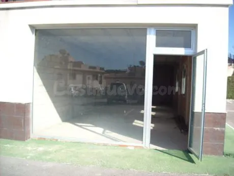 Local comercial 80m² en venta - Urbanización tierra del sol - foto 2