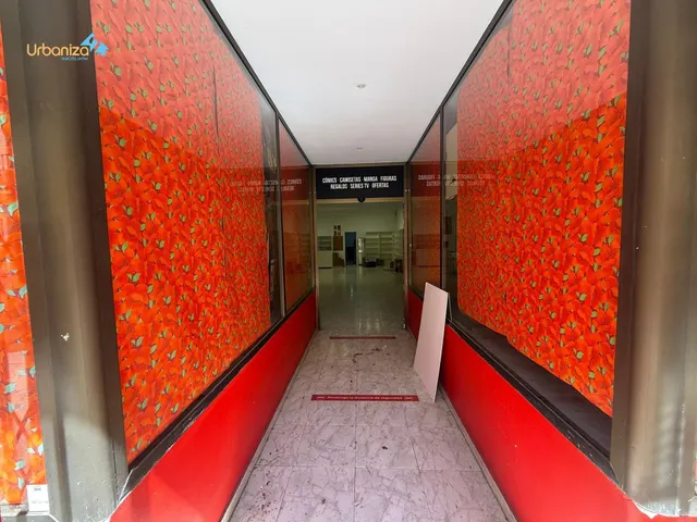 Local comercial en el centro de Badajoz — 21