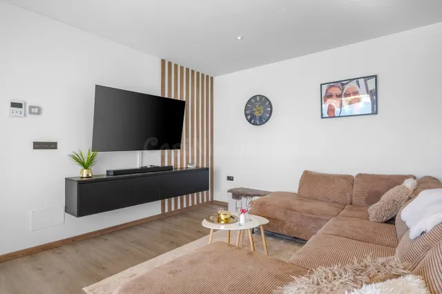 VILLA DE 4 DORMITORIOS Y 2 BAÑOS EN FORTUNA (MURCIA) — 23