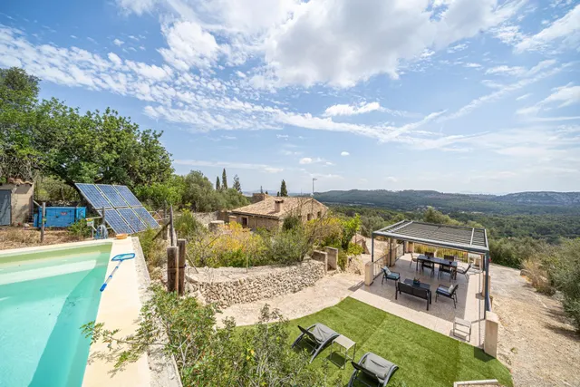 Finca Rustica junto a Puig de Randa — 9