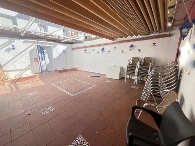 ALQUILER DE ALMACEN EN CENTRO DE ESTEPONA